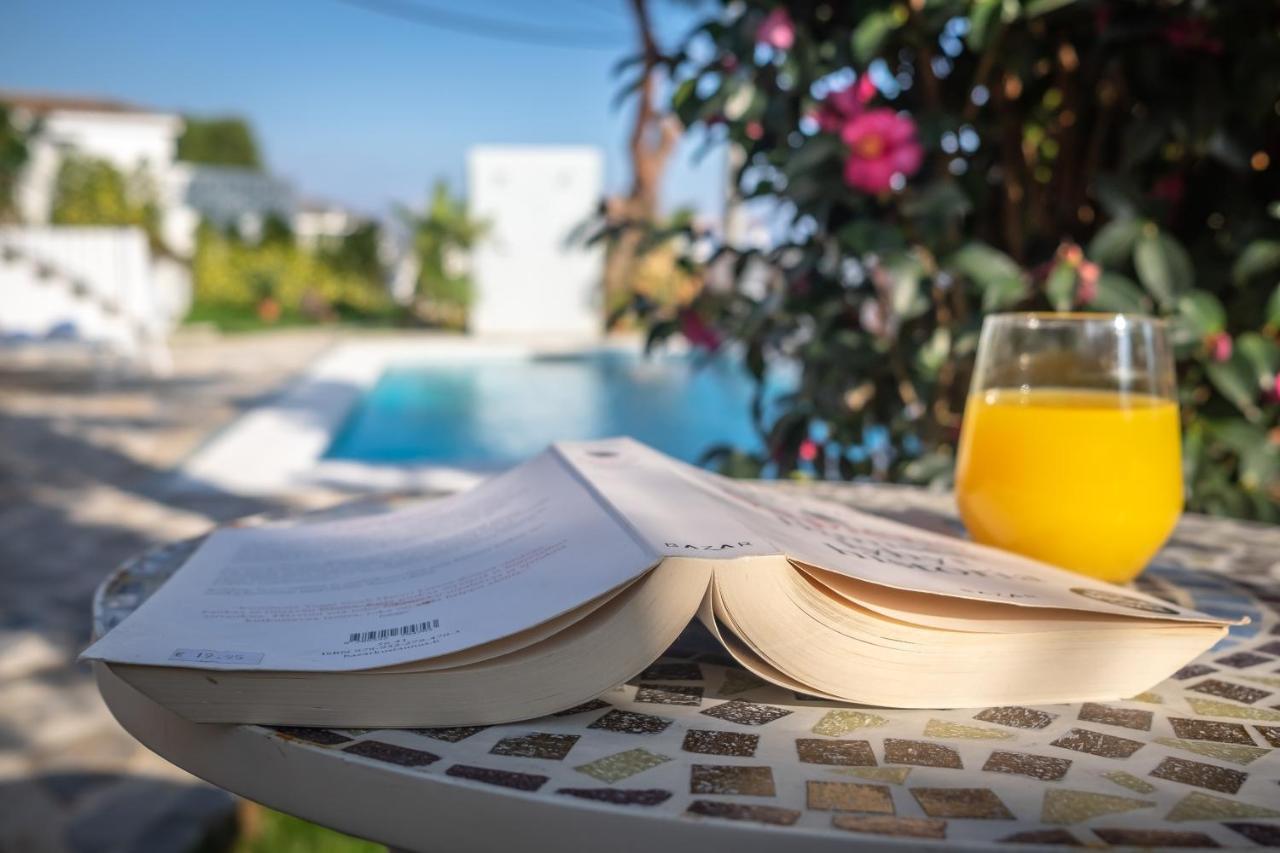 Boutique X Pueblo, Benalmadena Hotel Kültér fotó